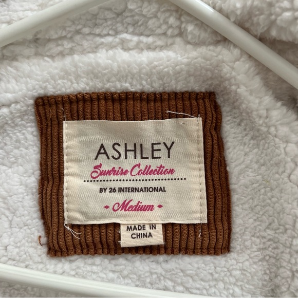 Corduroy Cropped Jacket - Picture 4 of 4